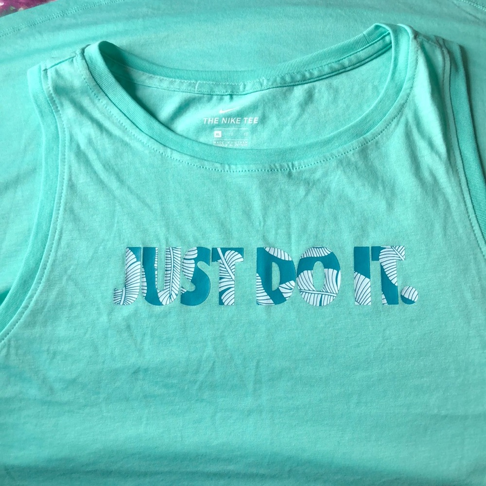 Nike Muscle Tee